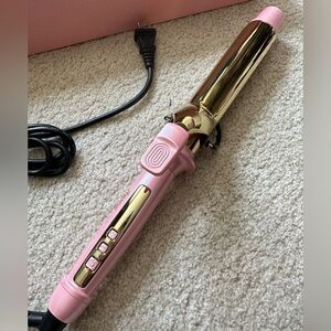 Brand New Curling Iron
